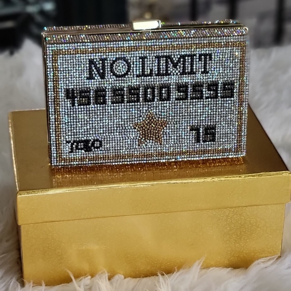 Clutch - Picture 1 of 1